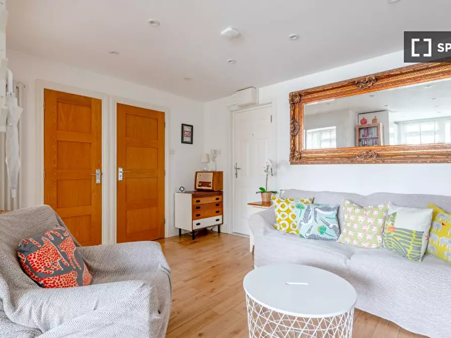Immagine 8 di Appartamento in affitto  in Culpeper Court a Lambeth