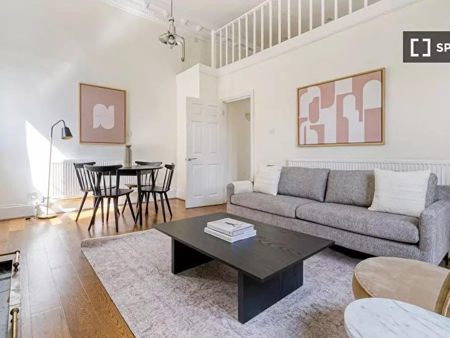 Immagine 2 di Appartamento in affitto  in Glendower Pl a Kensington