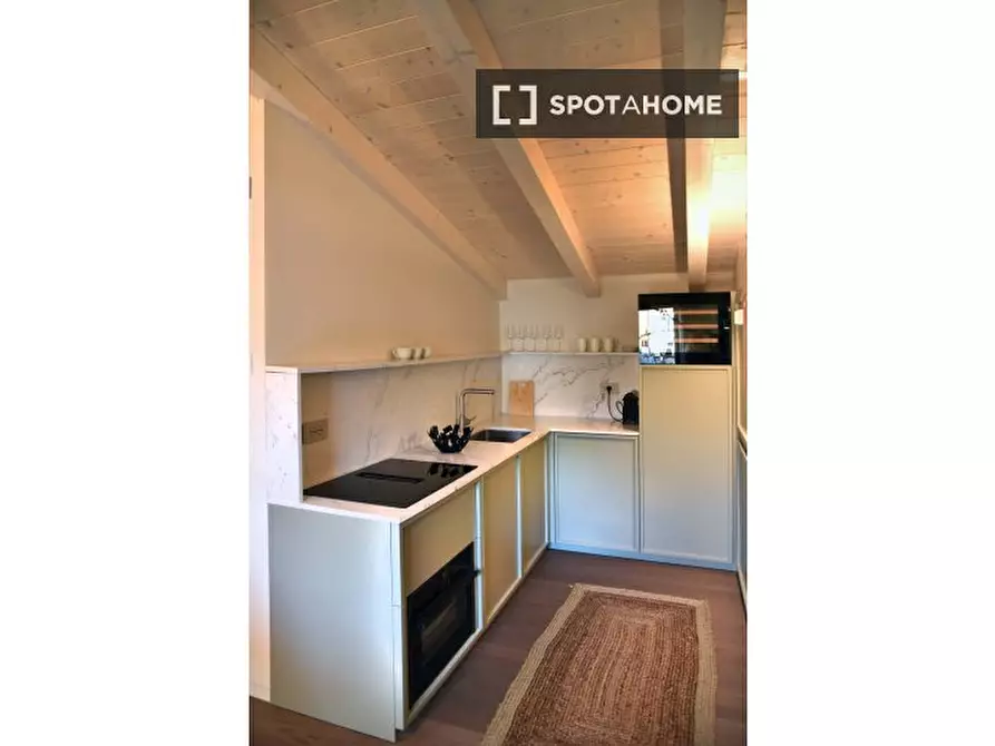Immagine 13 di Appartamento in affitto  in Via Alessio di Tocqueville a Milano