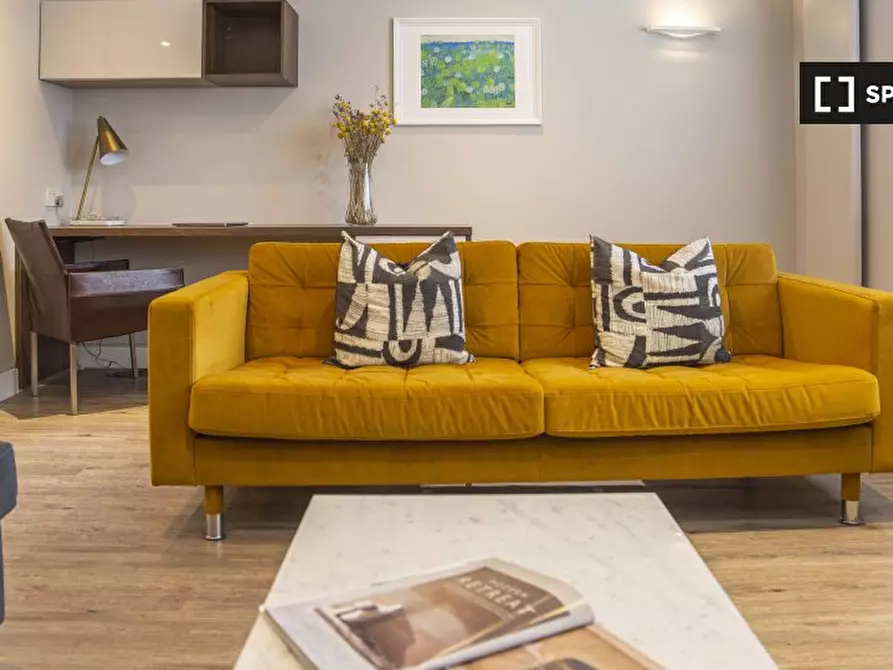 Immagine 9 di Appartamento in affitto  in Livonia Street a 