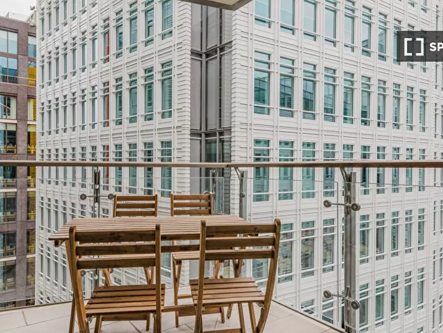 Immagine 6 di Appartamento in affitto  in Central Saint Giles Piazza a Camden Town