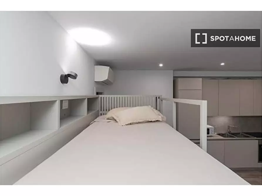 Immagine 6 di Ufficio in affitto  in Viale Campania a Milano