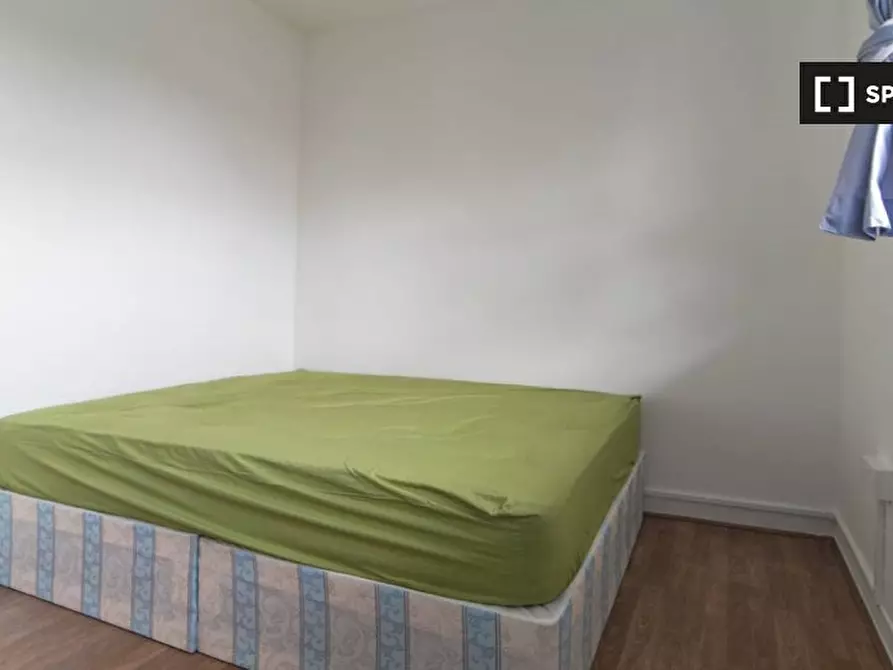 Immagine 2 di Camera condivisa in affitto  in Aston House a Lambeth