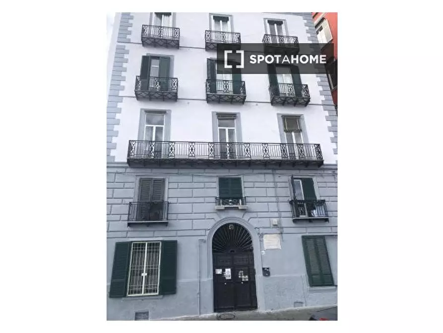 Immagine 7 di Appartamento in affitto  in C.so Vittorio Emanuele a Napoli