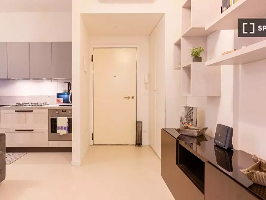 Immagine 17 di Ufficio in affitto  in Via Franco Bolognese a Bologna