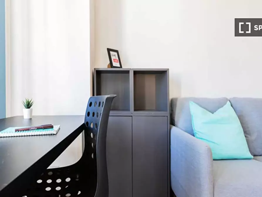 Immagine 5 di Camera condivisa in affitto  in Via Delle Rosine a Torino