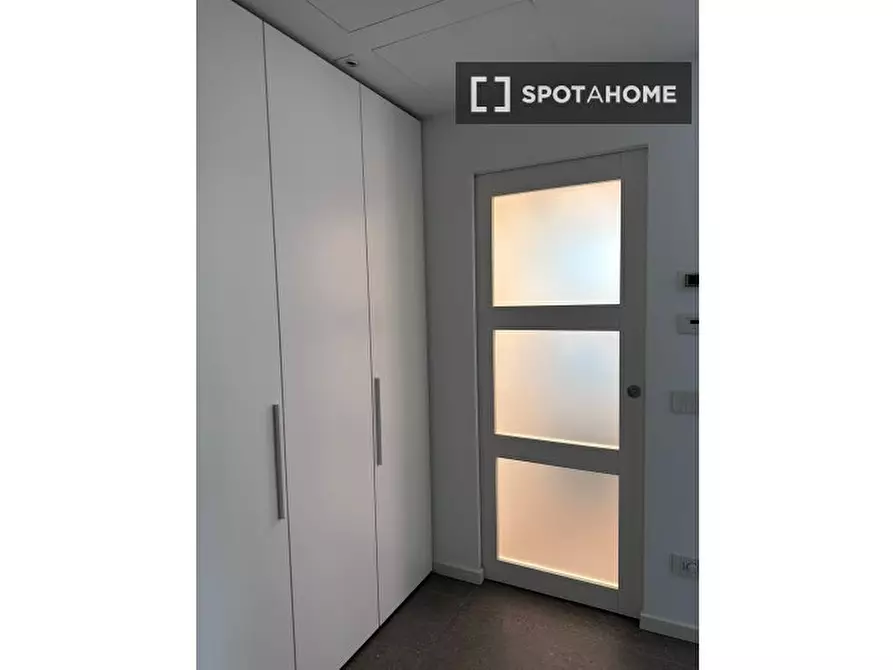 Immagine 9 di Ufficio in affitto  in V.le Berengario a Milano