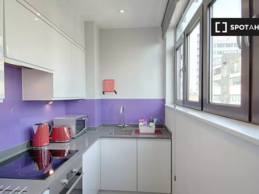 Immagine 4 di Appartamento in affitto  in River House a 