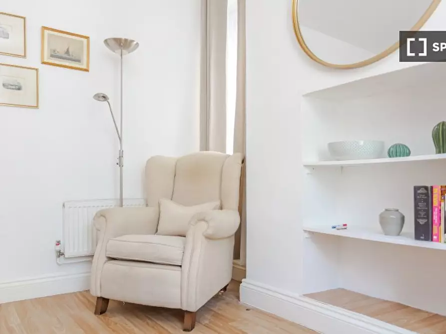 Immagine 14 di Appartamento in affitto  in Long Ln a Camberwell