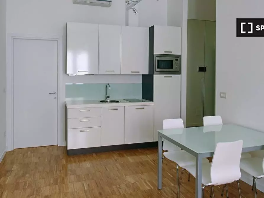 Immagine 2 di Appartamento in affitto  in Via Giovanni Battista Pergolesi a Milano