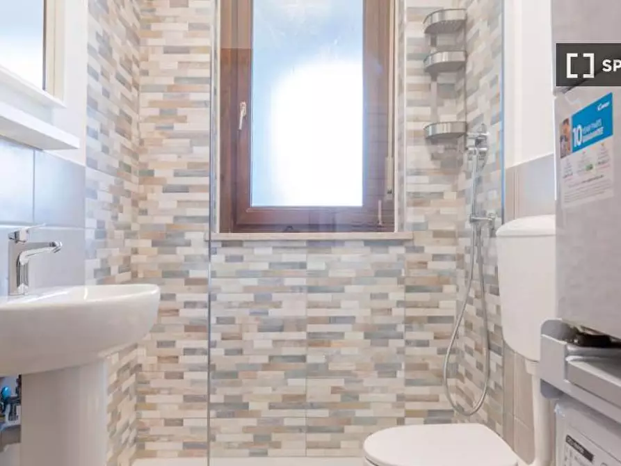 Immagine 11 di Camera condivisa in affitto  in Strada del Fortino a Torino