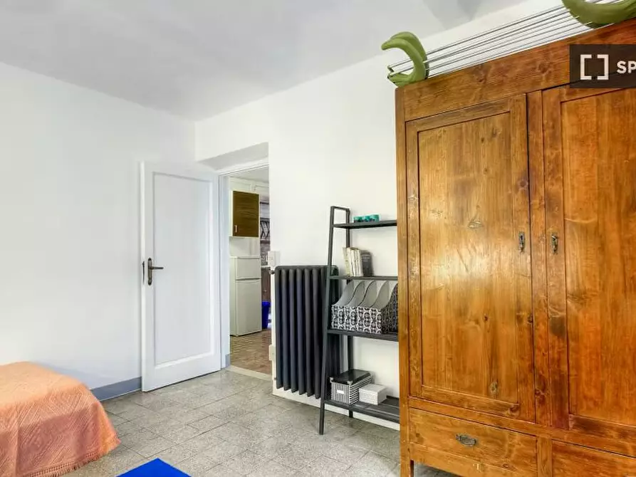 Immagine 17 di Camera condivisa in affitto  in Via delle Brache a Firenze