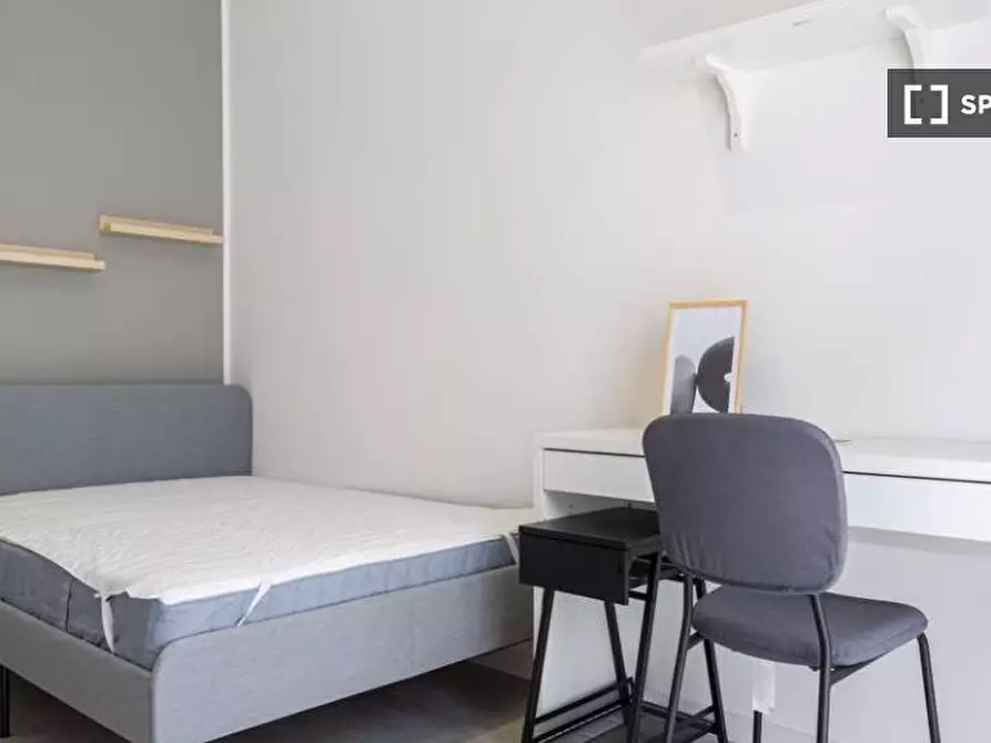 Immagine 3 di Camera condivisa in affitto  in Via Giovanni Scheiwiller Milan a Milano