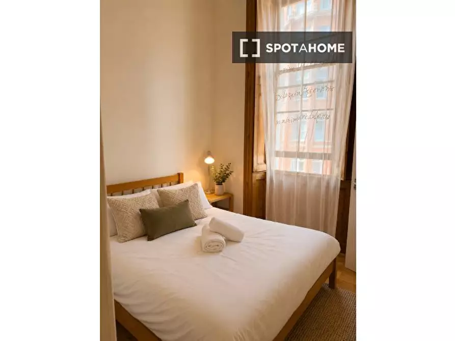 Immagine 1 di Appartamento in affitto  in York Street a Paddington