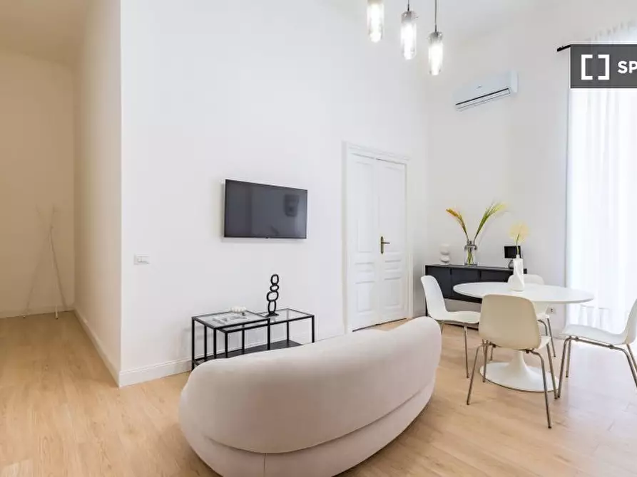 Immagine 6 di Appartamento in affitto  in Piazza Principe Umberto a Napoli
