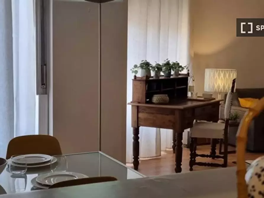 Immagine 17 di Appartamento in affitto  in Via S. Barnaba a Milano