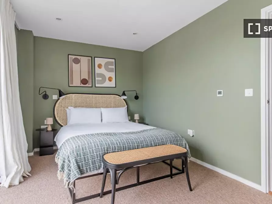 Immagine 12 di Appartamento in affitto  in Pear Tree St a Islington