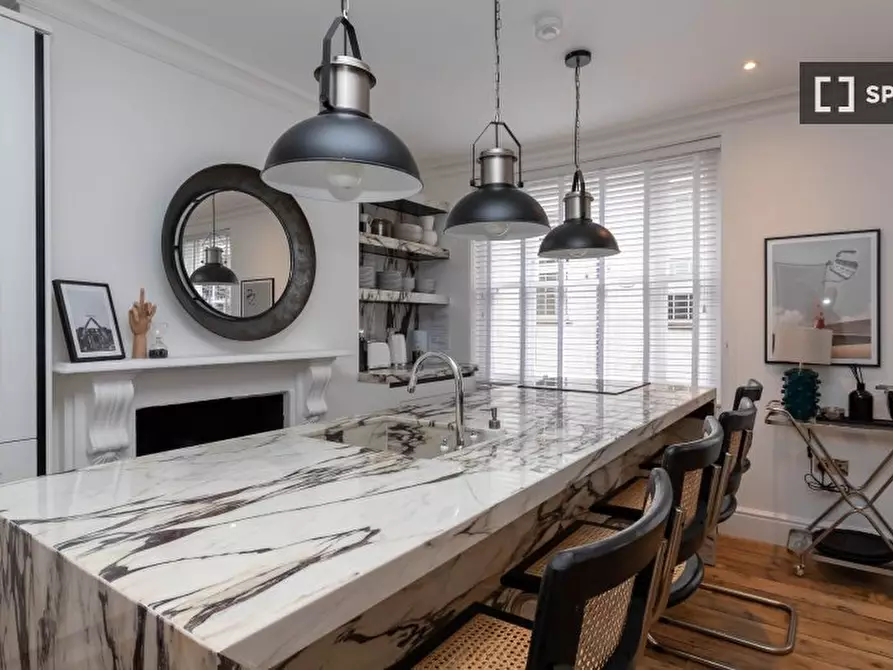 Immagine 16 di Appartamento in affitto  in flat a Camden Town