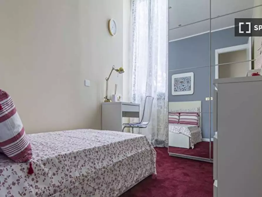 Immagine 2 di Camera condivisa in affitto  in Viale Nazario Sauro a Milano