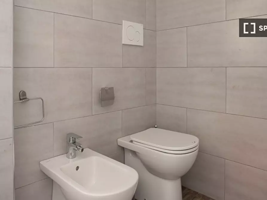 Immagine 12 di Ufficio in affitto  in Via Verona a Milano