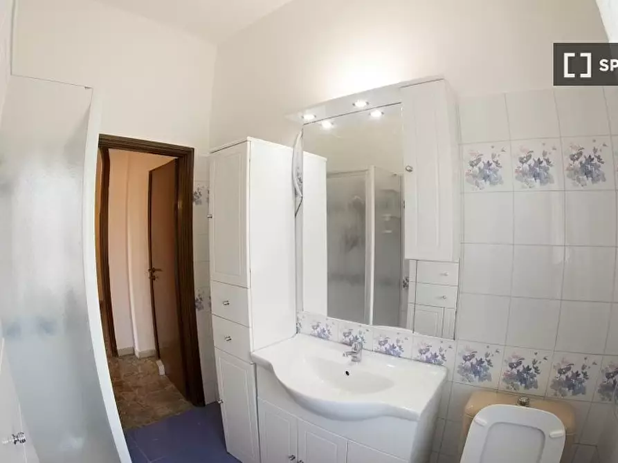 Immagine 11 di Camera condivisa in affitto  in Via Giovanni Costetti a Firenze