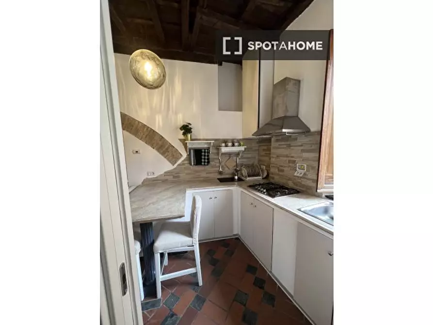 Immagine 2 di Appartamento in affitto  in Vicolo del Bologna a Roma