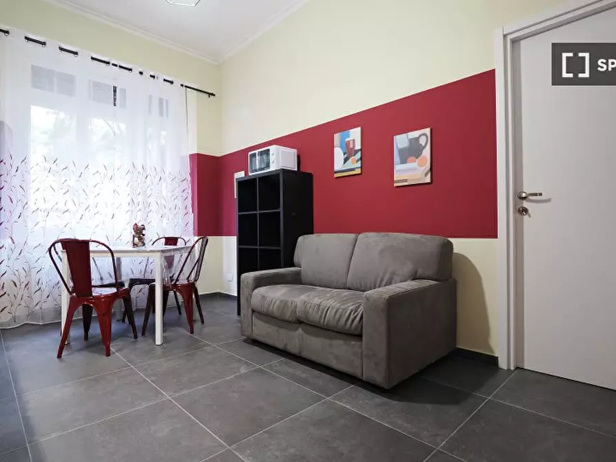 Immagine 8 di Camera condivisa in affitto  in Corso Peschiera a Torino