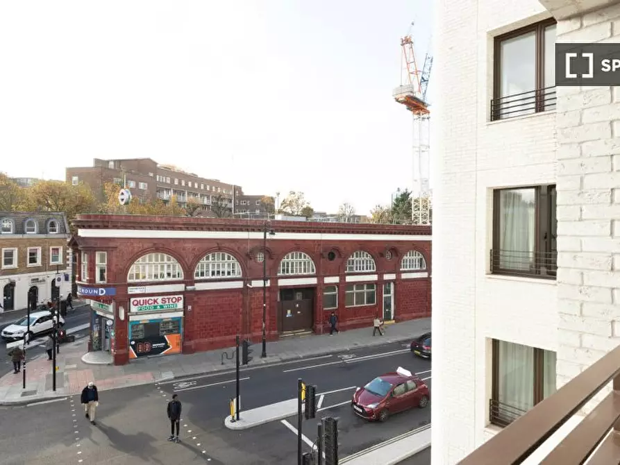 Immagine 6 di Appartamento in affitto  in Haverstock Hill a Camden Town