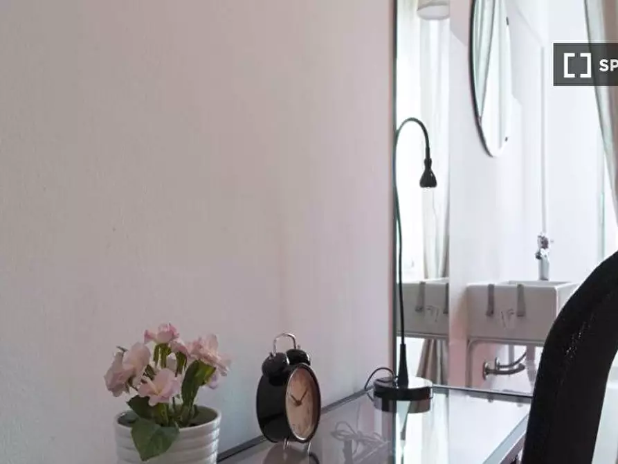 Immagine 5 di Camera condivisa in affitto  in Via Salvatore Barzilai a Milano