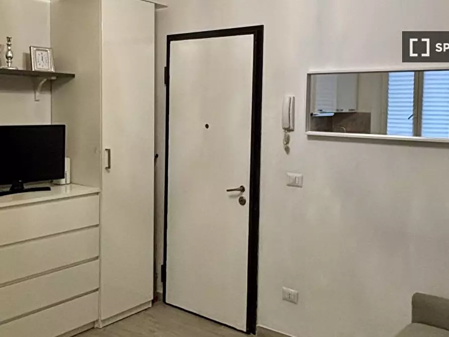 Immagine 3 di Ufficio in affitto  in Via Paolo Frisi a Milano