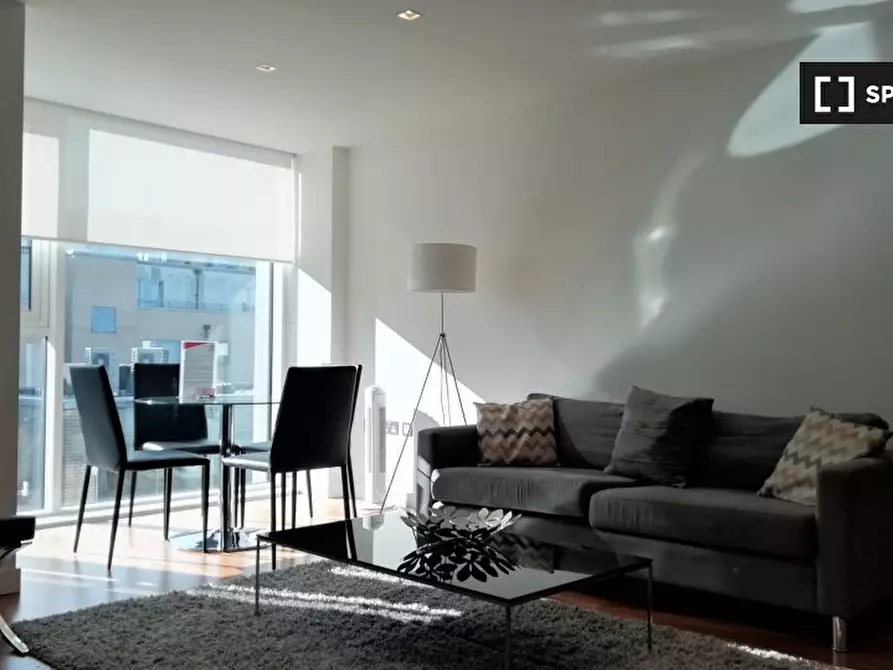 Immagine 2 di Appartamento in affitto  in Pepys St a 