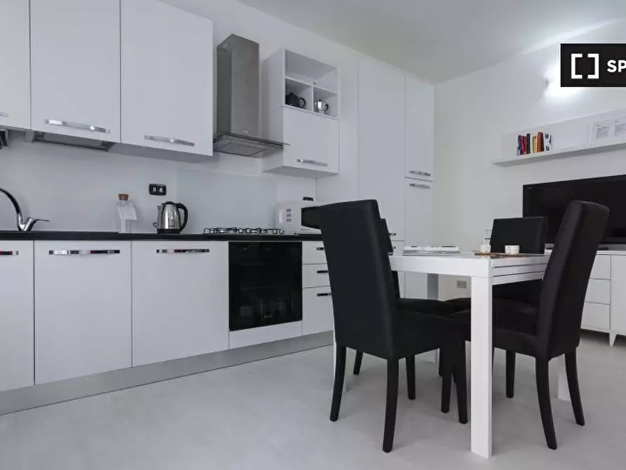 Immagine 2 di Appartamento in affitto  in Via Rosolino Pilo a Milano