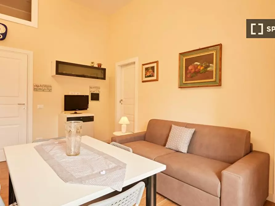 Immagine 9 di Appartamento in affitto  in Via Foggia a Napoli