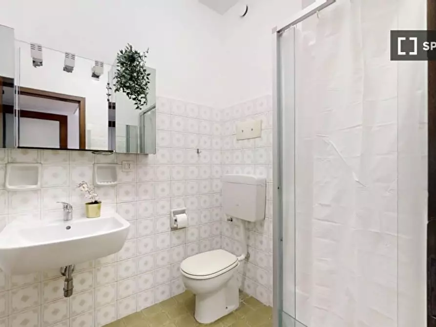 Immagine 11 di Camera condivisa in affitto  in VIA tirana a Padova