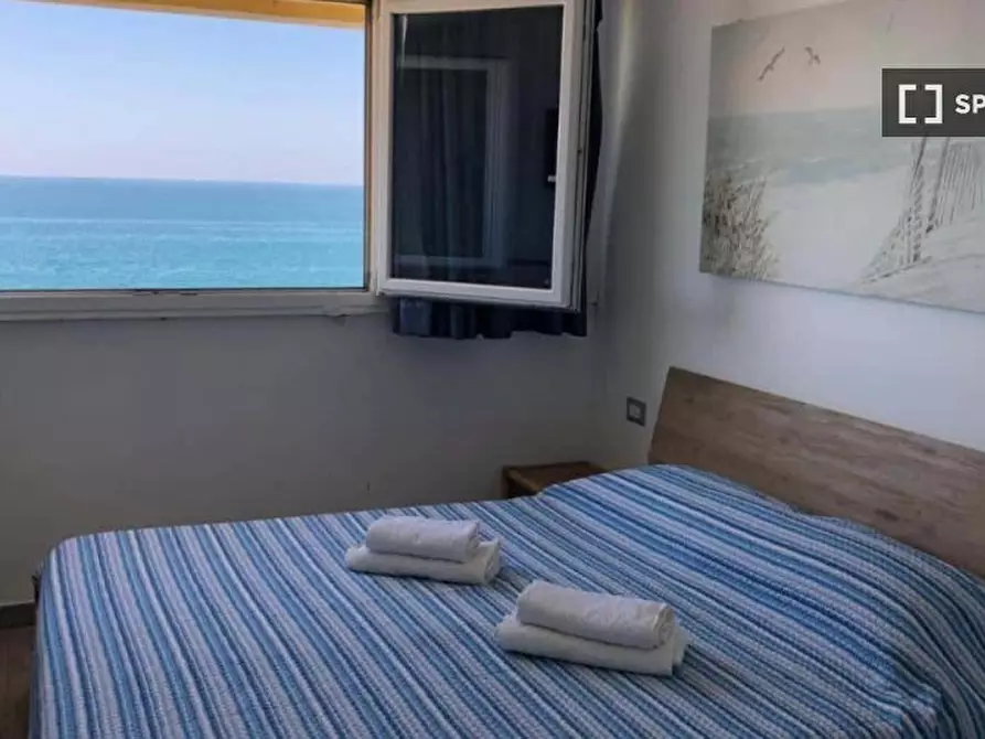 Immagine 14 di Appartamento in affitto  in Lungomare Duca degli Abruzzi a Roma