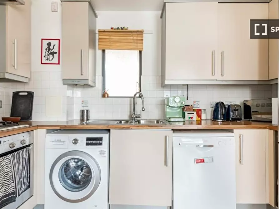Immagine 8 di Appartamento in affitto  in Watney Street a Poplar