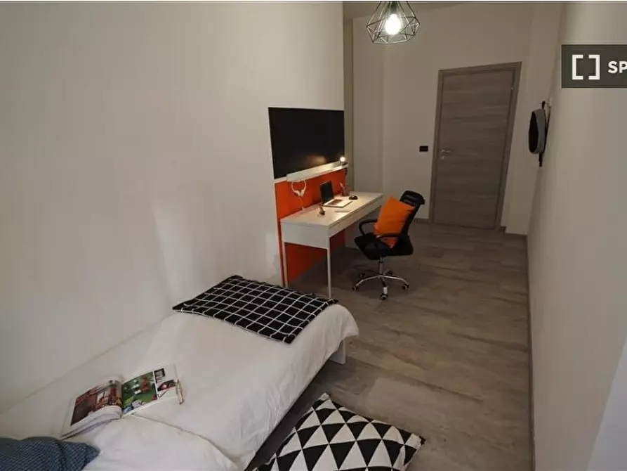 Immagine 2 di Camera condivisa in affitto  in Via Pietro Giuria a Torino