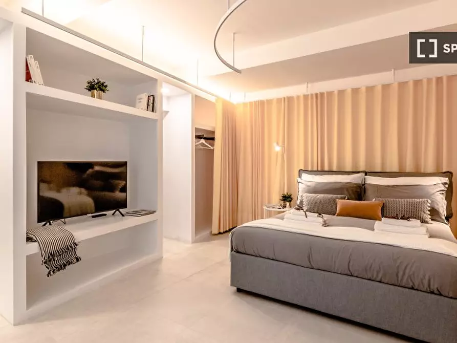 Immagine 11 di Ufficio in affitto  in Via Arienti a Bologna