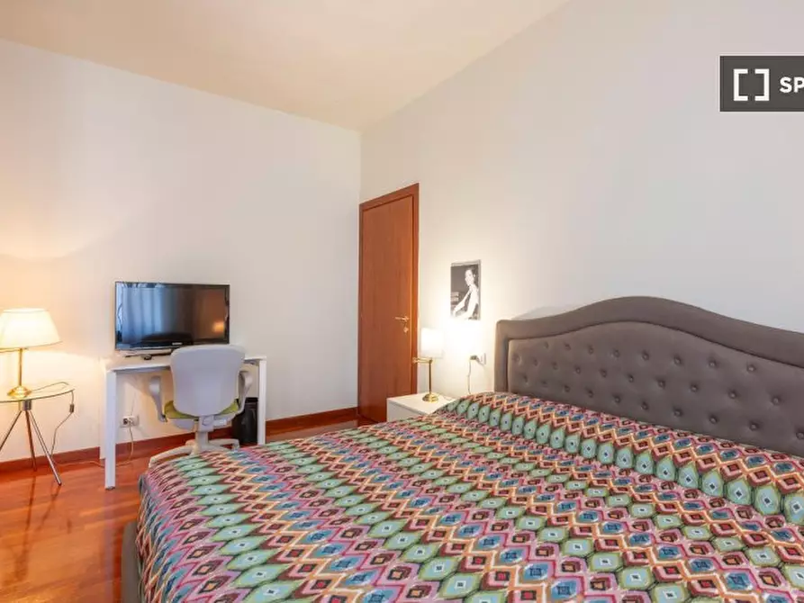 Immagine 5 di Camera condivisa in affitto  in Via Oglio a Milano