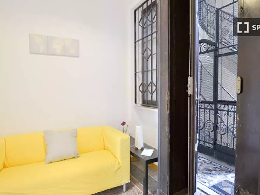 Immagine 15 di Camera condivisa in affitto  in Via San Secondo a Torino