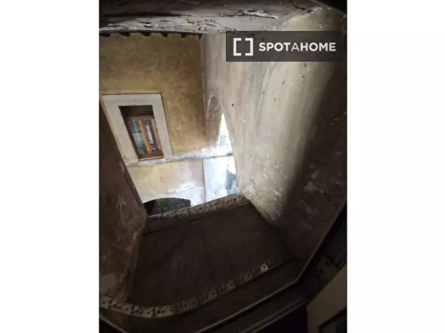 Immagine 12 di Appartamento in affitto  in Via dei Cappellari a Roma