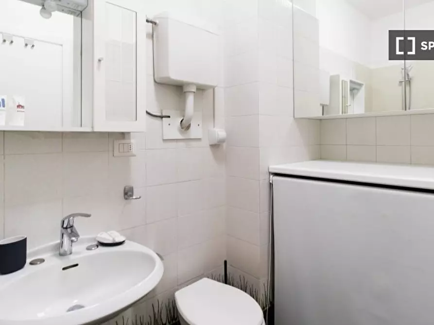 Immagine 16 di Appartamento in affitto  in Via Lazzaro Palazzi a Milano