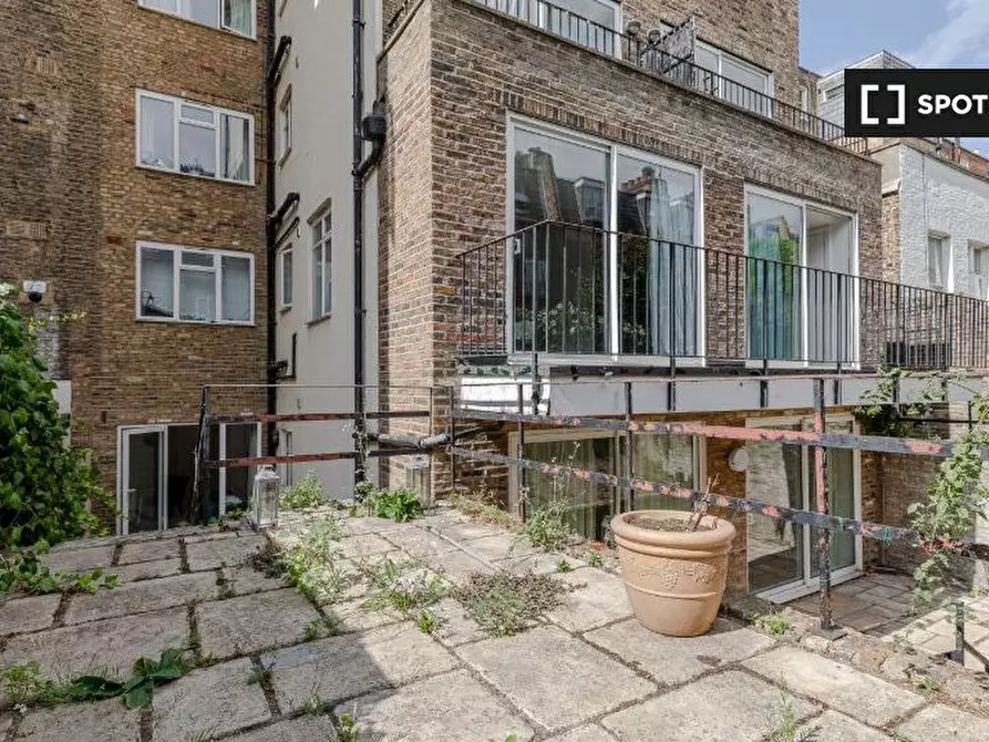 Immagine 13 di Appartamento in affitto  in Apartment a Kensington