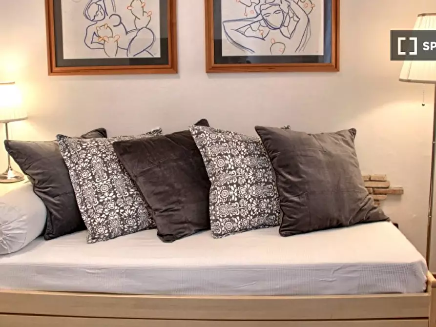 Immagine 3 di Appartamento in affitto  in Via di S. Martino Ai Monti a Roma