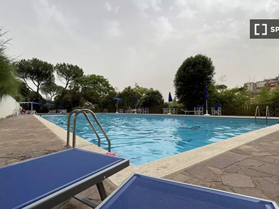 Immagine 18 di Appartamento in affitto  in Via Cassia a Roma