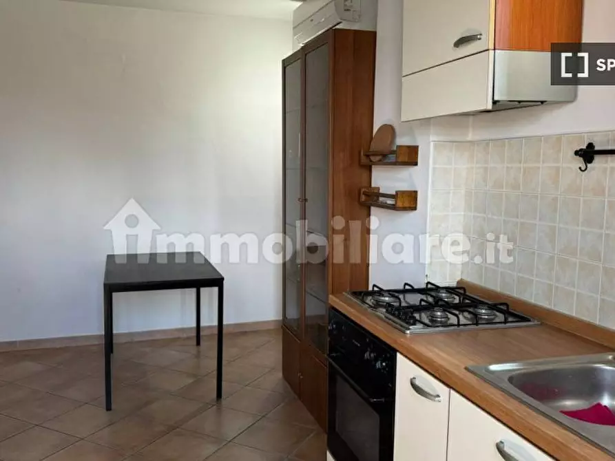 Immagine 16 di Appartamento in affitto  in Via Renato Salvatori a Roma