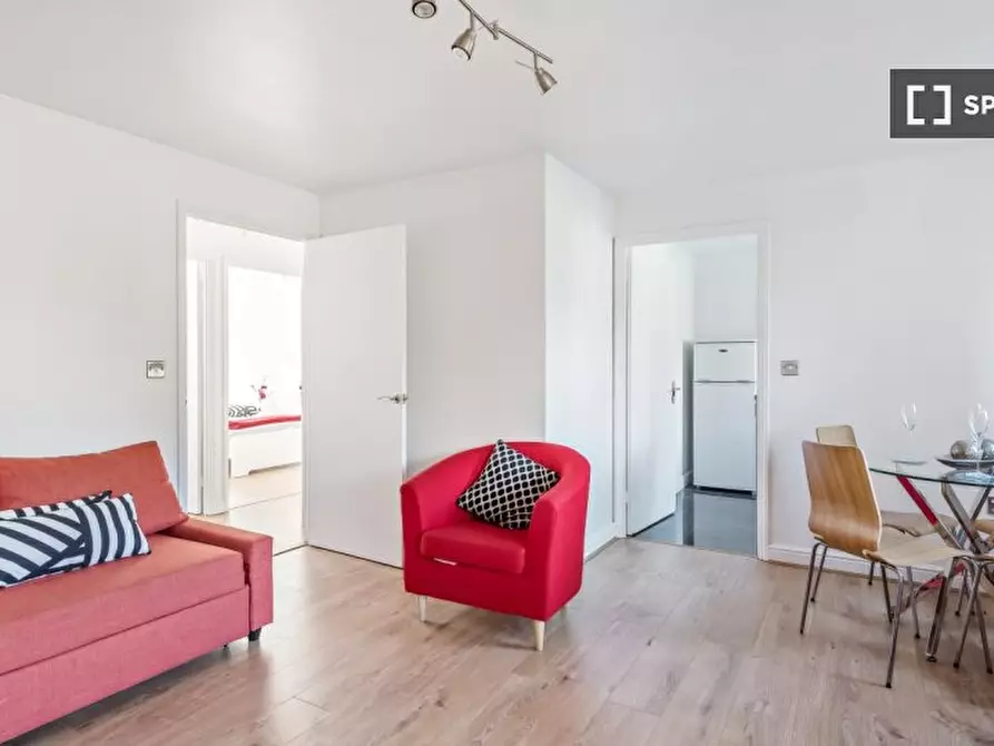 Immagine 10 di Appartamento in affitto  in Churchill Ct a Eltham