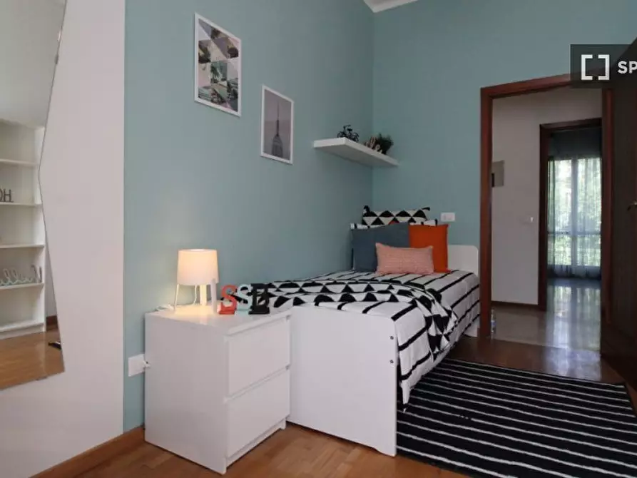 Immagine 4 di Camera condivisa in affitto  in Bligny a Brescia