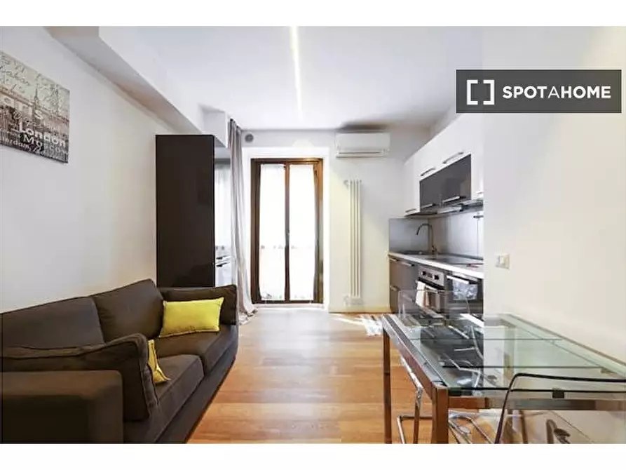 Immagine 10 di Appartamento in affitto  in Via Felice Casati a Milano