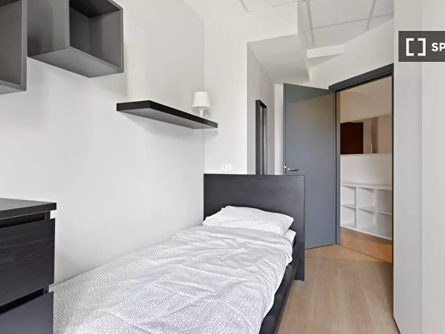 Immagine 1 di Camera condivisa in affitto  in Via Privata Deruta a Milano